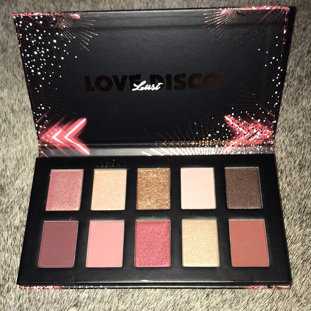 NEW NYX Love Lust Disco Rose Eyeshadow Palette - Picture 3 of 7